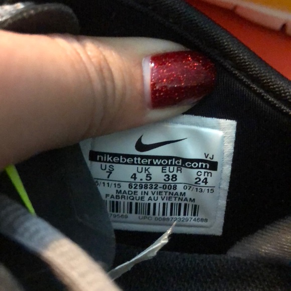 🌟SALE🌟 Nike Free 5.0 - Picture 3 of 5